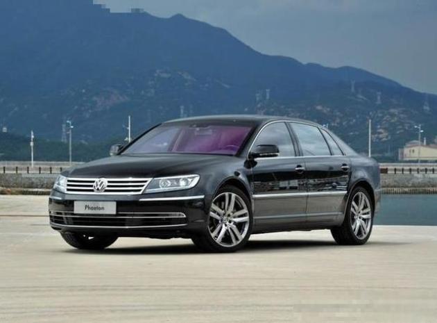 一般什么样的人开12缸的大众辉腾?为什么辉腾最终走向停产-