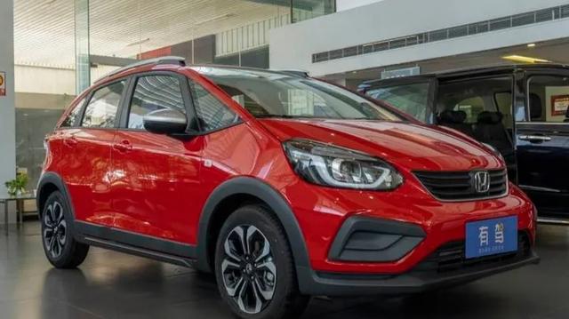 我是一名打工族,想买一辆经济适用车,该买什么车好?-