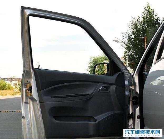 什么情况下汽车的防盗系统进入警戒状态？-