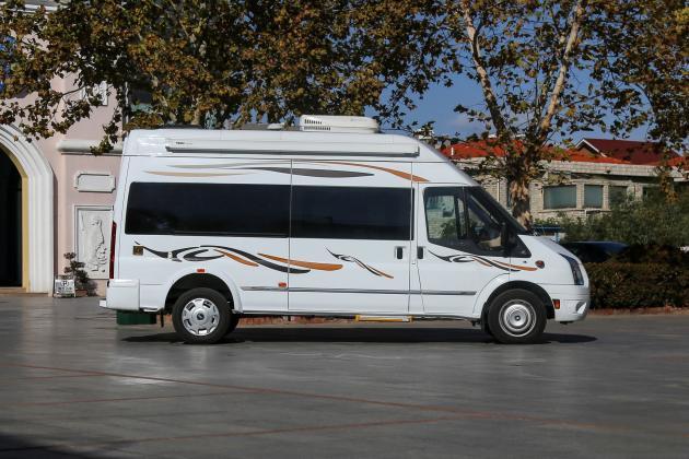 全顺商旅房车有什么优缺点？磨合300公里，车主详细说出了感受-