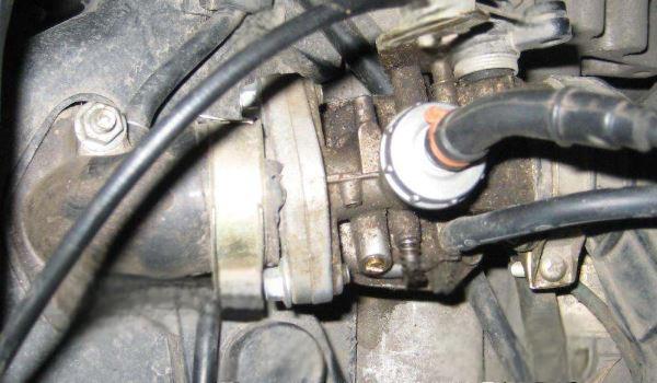 化油器清洗剂是干什么用的-