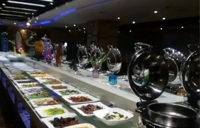 最低才28块钱!大连25家人气自助餐,花钱少,还管饱!