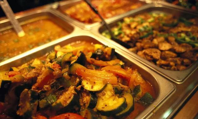 最低才28块钱!大连25家人气自助餐,花钱少,还管饱!