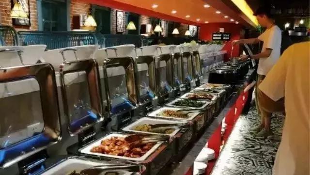 最低才28块钱!大连25家人气自助餐,花钱少,还管饱!
