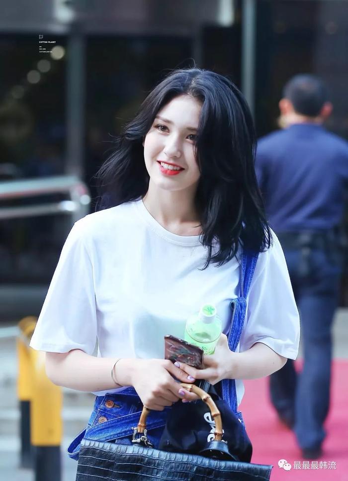 国民C位遭遇不公平待遇？Somi被浪费的三年时光到底谁来赔？