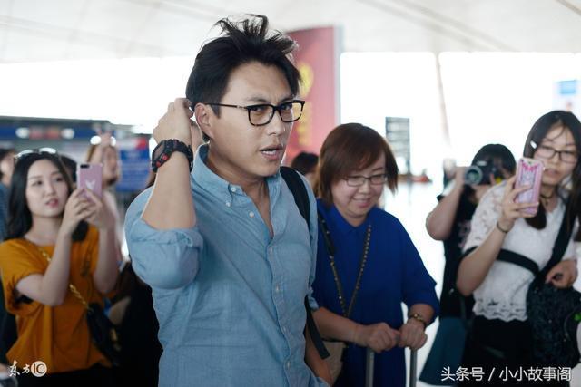 靳东别样婚姻:碰见纷歧样的爱,“我的后半生”宠妻如命