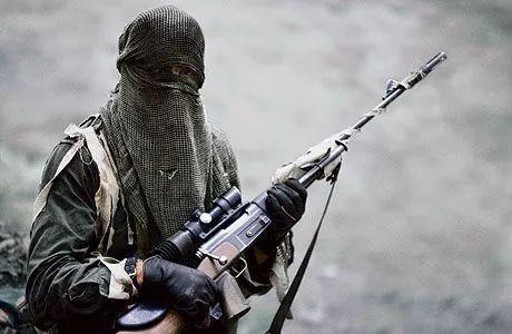 忍无可忍,以暴制暴:俄军哥萨克士兵让嗜血的车臣叛匪都恐惧