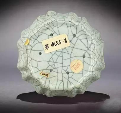 20款瓷器带你看懂宋元明清各时期哥窑瓷器特征