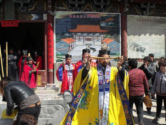 河南最傻道教圣地:不要门票,斋饭免费!寻仙问道超灵验!香火旺