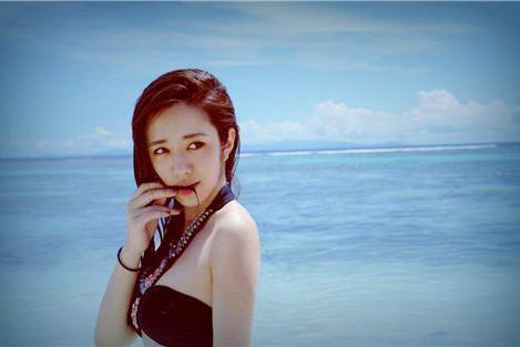 又一位明星恋情曝光,男友脱外套为她取暖,相约看房好事将近?