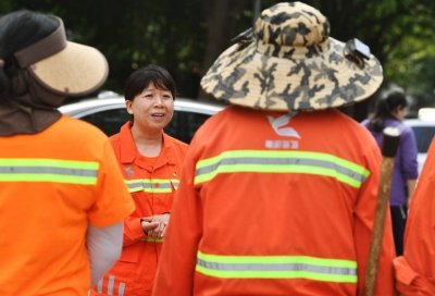 ​女子从出版业转行做10年环卫：没有任何心理落差