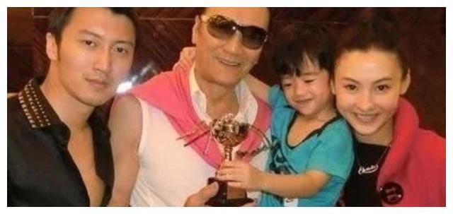 谢婷婷:生活混乱,男友众多,风流堪比谢贤,未婚产女不知生父