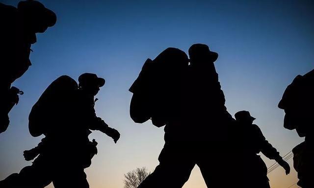 新兵拉练,一场说走就走的毕业旅行!