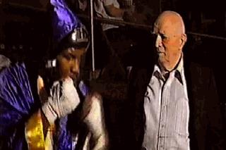 泰森的爆发力到底有多强?泰森对手:感觉就像开车撞到树上一样