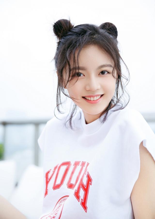 赵今麦生图让人觉得惊艳,和《少年派》里截然不同