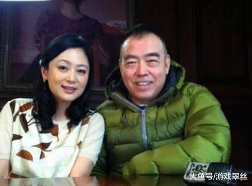 50岁陈红近照,曾被称大陆第一美女,如今身材发福容颜不再!