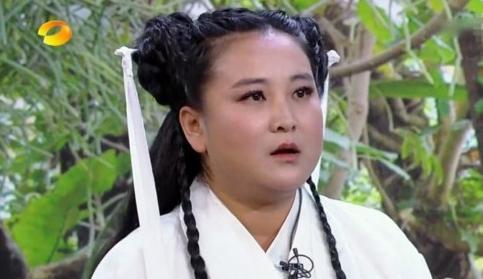 太美了!贾玲姐姐照片遭曝光 网友:这就是差距!