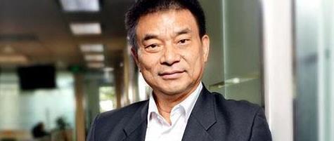 她是中国首富之女,26岁成女富豪,父亲用三个字评价她