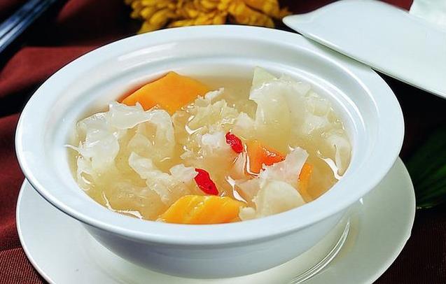 银耳营养价值有多高 银耳的饮食宜忌有哪些 银耳营养价值有多高 银耳的饮食宜忌有哪些