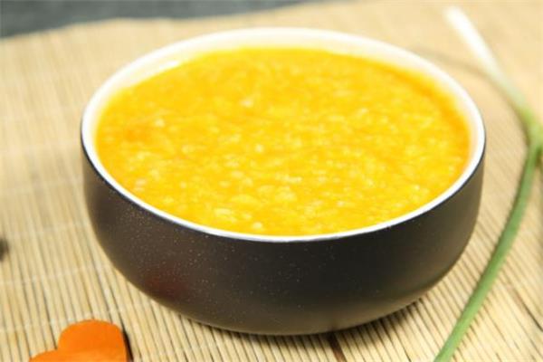 南瓜粥先放南瓜还是先放米 熬南瓜粥南瓜要削皮吗 南瓜粥先放南瓜还是先放米 熬南瓜粥南瓜要削皮吗