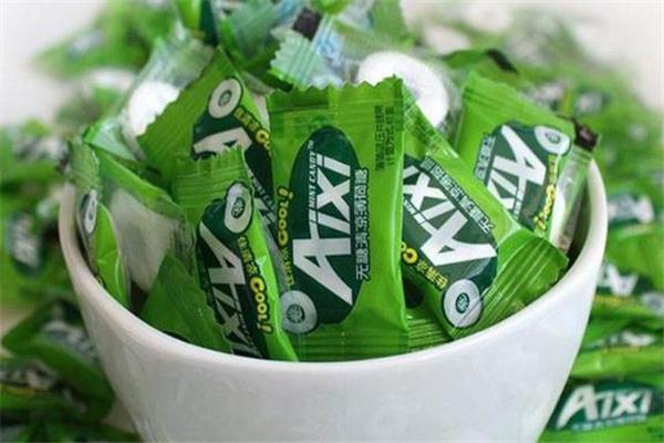 薄荷糖可以去除口气吗 口臭吃薄荷糖有用吗 薄荷糖可以去除口气吗 口臭吃薄荷糖有用吗