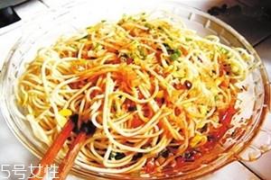 凉面可以放冰箱保存吗 夏天凉面怎么保存 凉面可以放冰箱保存吗 夏天凉面怎么保存