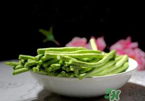 豇豆没炒熟有毒吗？吃没炒熟的豇豆中毒怎么办？