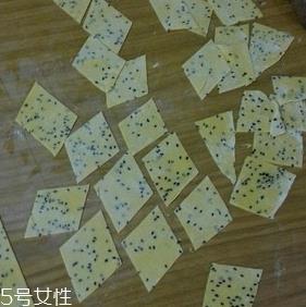 炸麻叶怎么做才脆酥?掌握这些技巧就很简单 炸麻叶怎么做才脆酥?掌握这些技巧就很简单
