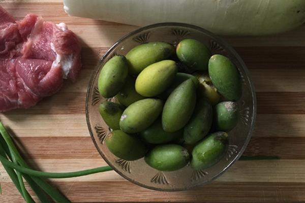 青橄榄可以长期吃吗 不要大量吃 青橄榄可以长期吃吗 不要大量吃