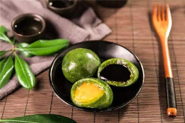 吃青团会上火吗 食用要适量