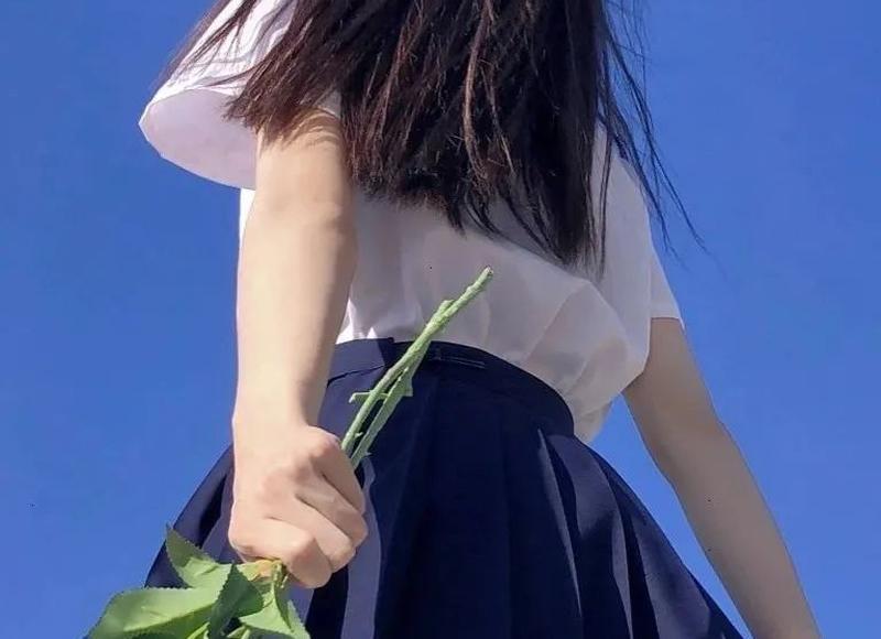 老公和他妈妈上厕所不关门,不避嫌 老公和他妈妈上厕所不关门,不避嫌