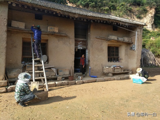 11张深山窑洞照片,让你看看留守老人们的真实生活