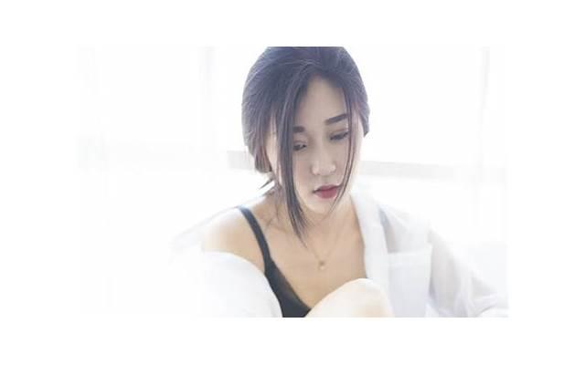 女人痛经不妨尝试裸睡 花椒泡脚也可治疗痛经