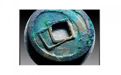 ​女人存钱好还是买金条