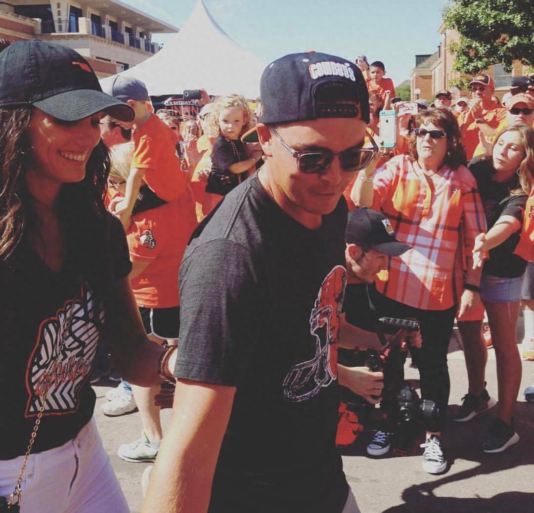 告别单身!福勒求婚成功 女友曾被誉撑杆跳女神