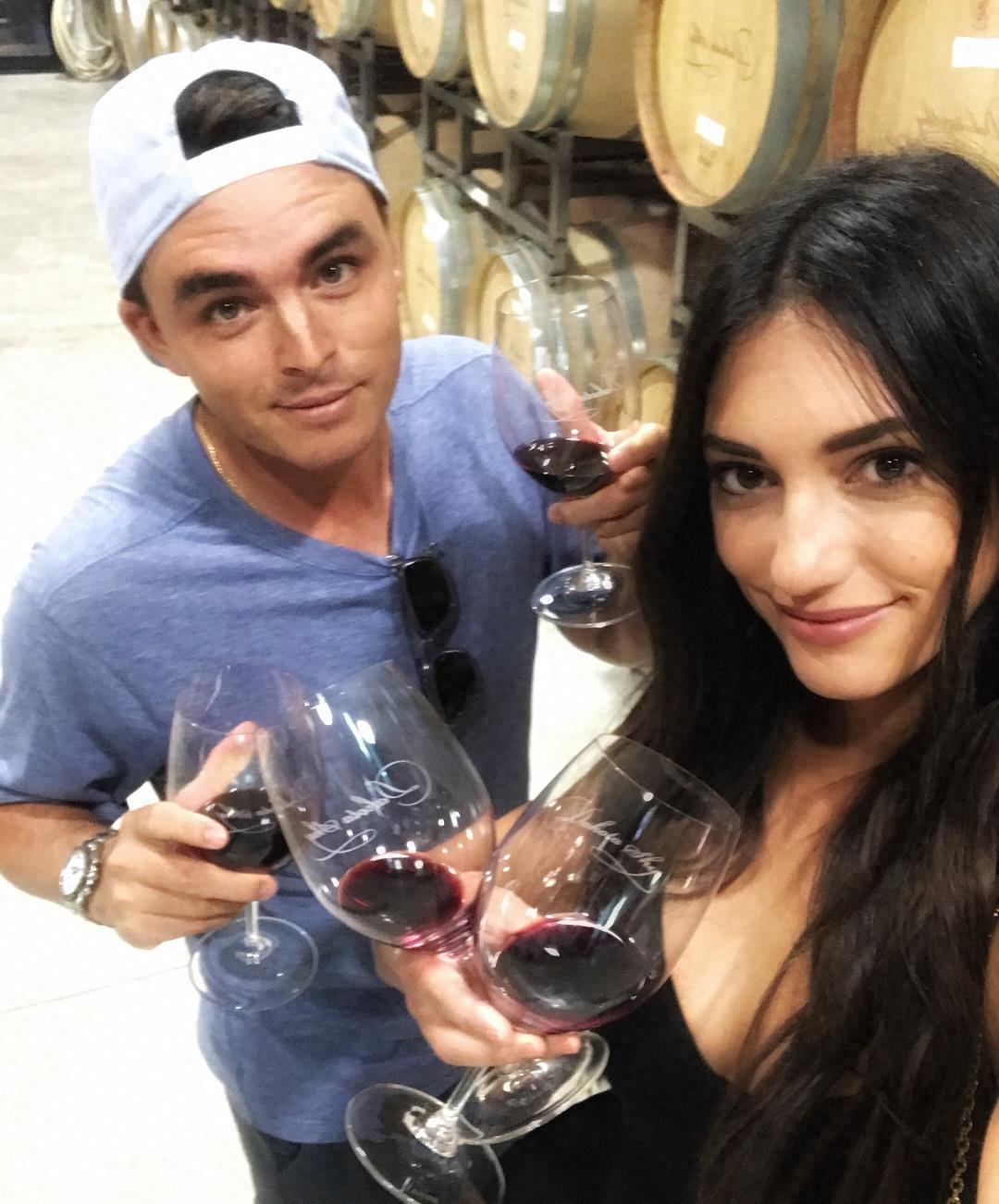 告别单身!福勒求婚成功 女友曾被誉撑杆跳女神