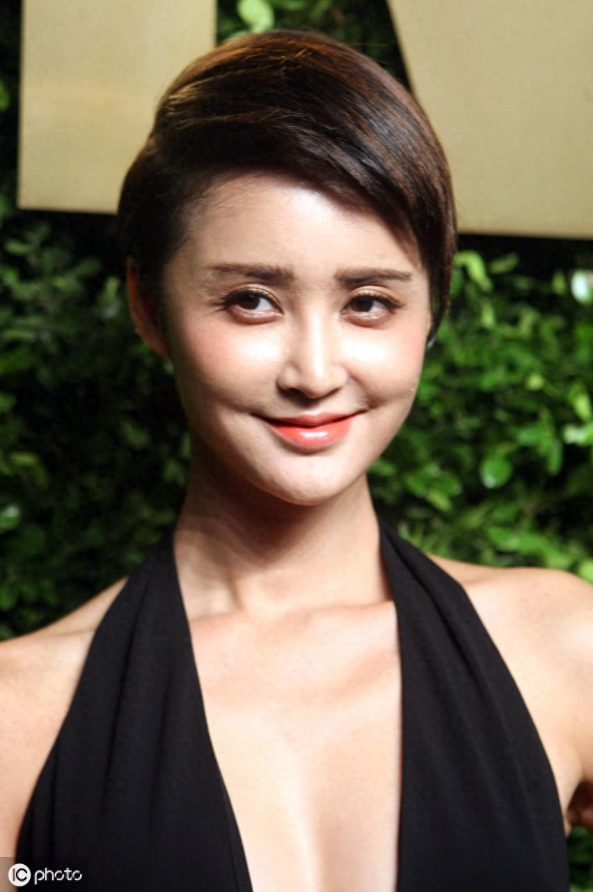 袁弘的老婆张歆艺,二婚嫁给男神,婚后被宠成公主