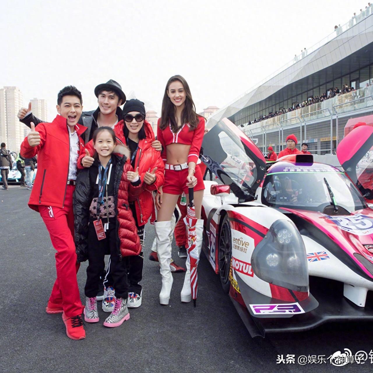 林志颖车队夺冠,老婆陈若仪穿队服合照庆祝,钟丽缇一家也来了