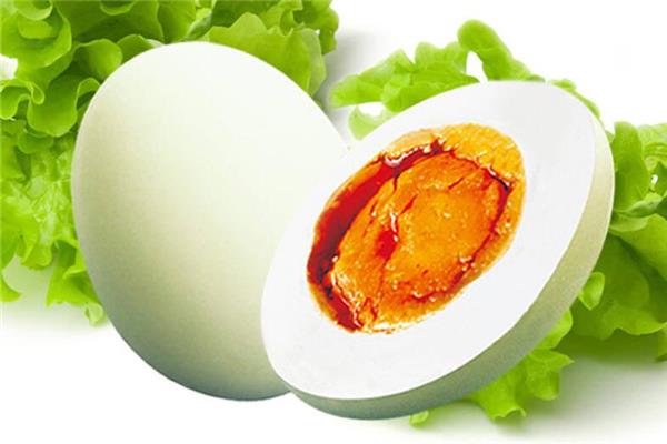 咸鸭蛋咸了怎么处理变淡 咸鸭蛋咸了之后怎么保存的好 咸鸭蛋咸了怎么处理变淡 咸鸭蛋咸了之后怎么保存的好