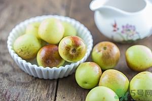 青枣和香蕉能一起吃吗?青枣和香蕉一起吃好吗 青枣和香蕉能一起吃吗?青枣和香蕉一起吃好吗