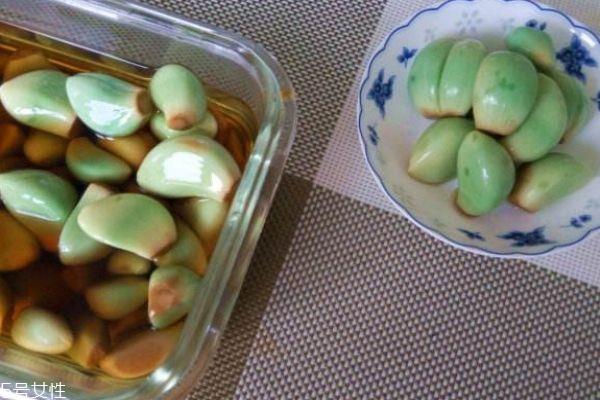 腊八蒜和糖醋蒜的区别 腌制后的大蒜还有营养吗