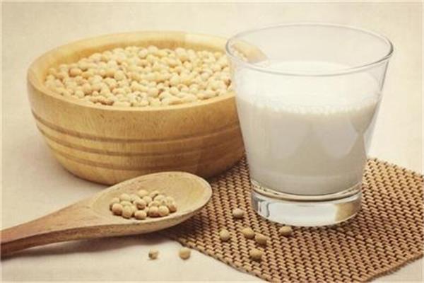 豆浆里含有雌激素吗 豆浆含有雌激素多吗 豆浆里含有雌激素吗 豆浆含有雌激素多吗