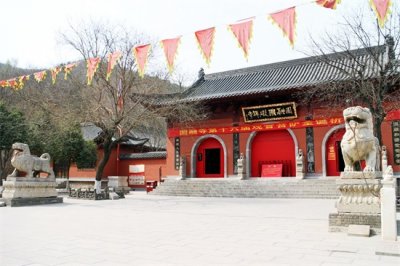 ​史称“太行小灵山”的千年古刹圆融寺