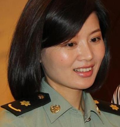 程愫丈夫傅程鹏,为追求当红女星抛弃15年发妻,多年恩爱都是假的