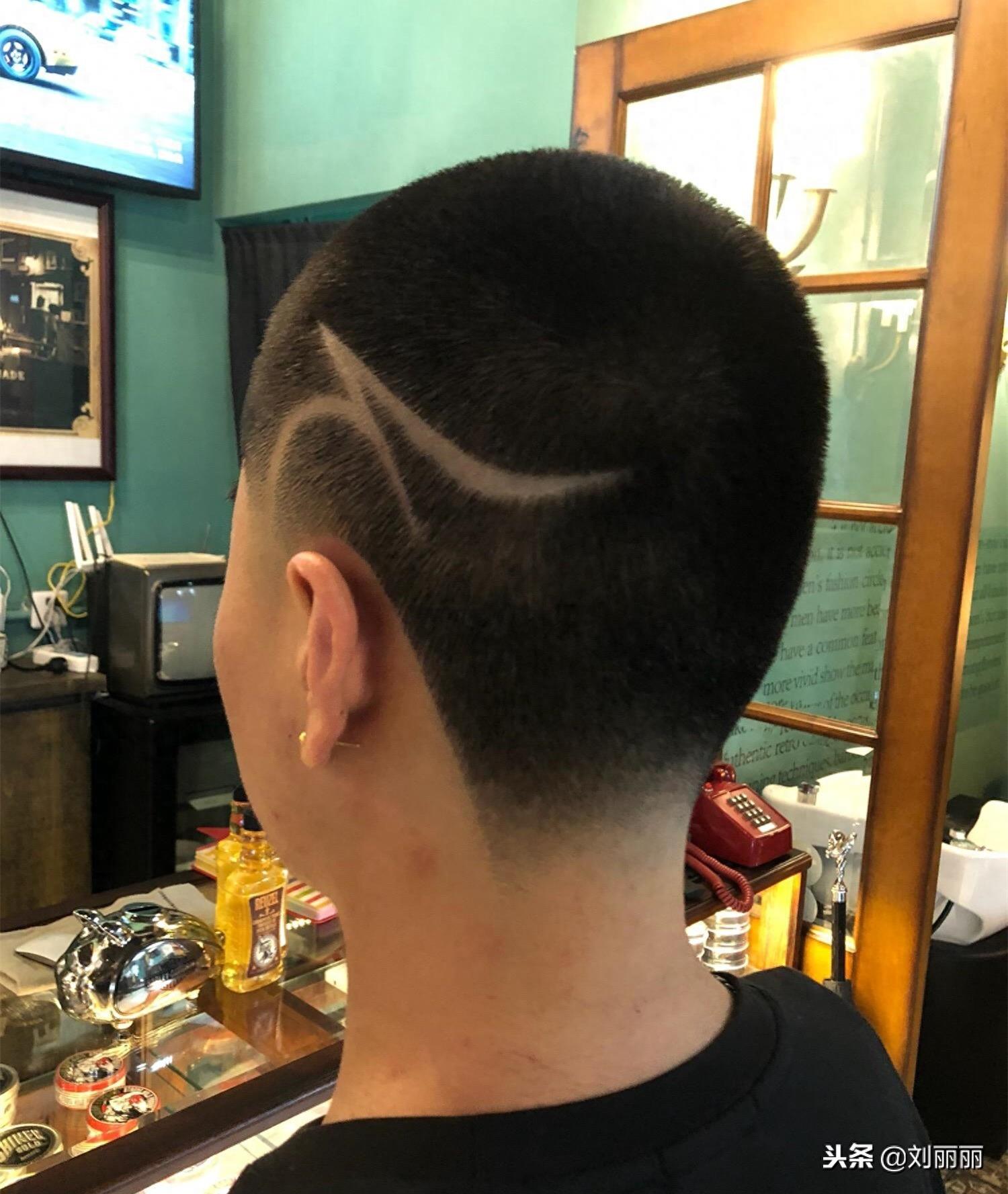 10款适合年轻男士的发型,喜欢吗?