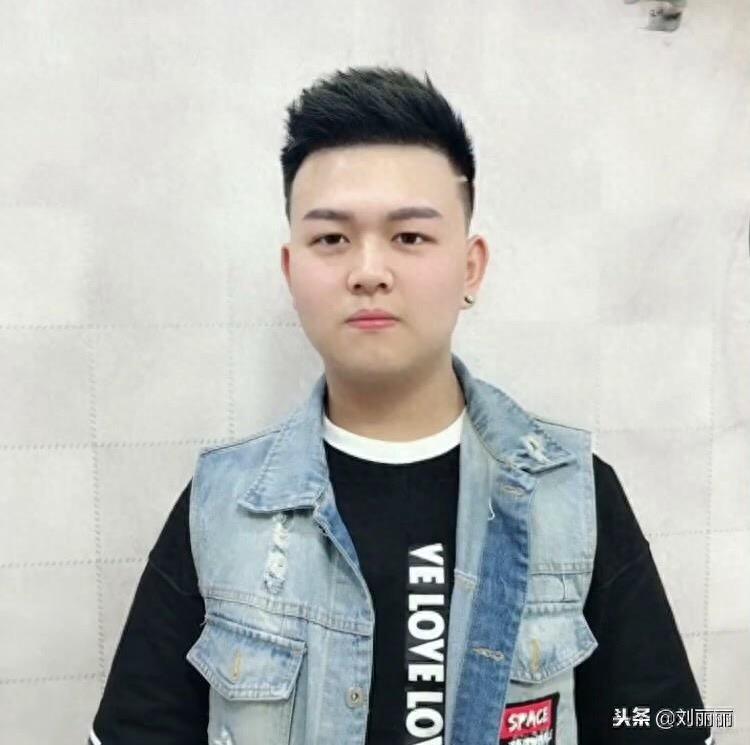 10款适合年轻男士的发型,喜欢吗?