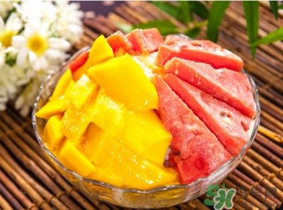 ​西瓜和冰淇淋能一起吃吗？吃完冰淇淋可以吃西瓜吗？