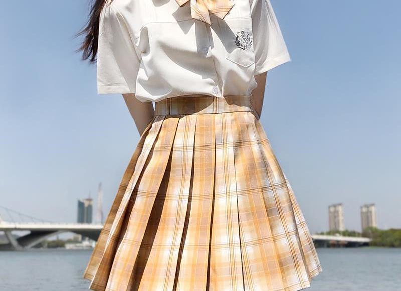 男子因条件差，给老婆做上门女婿，婚后老婆的行为，让他悔恨终生