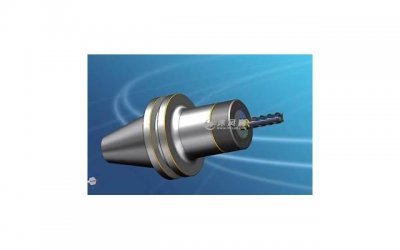 ​男友离婚不离家，要等孩子高考完再结婚