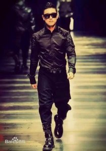 ​爆料；姜熙健神秘闪婚……